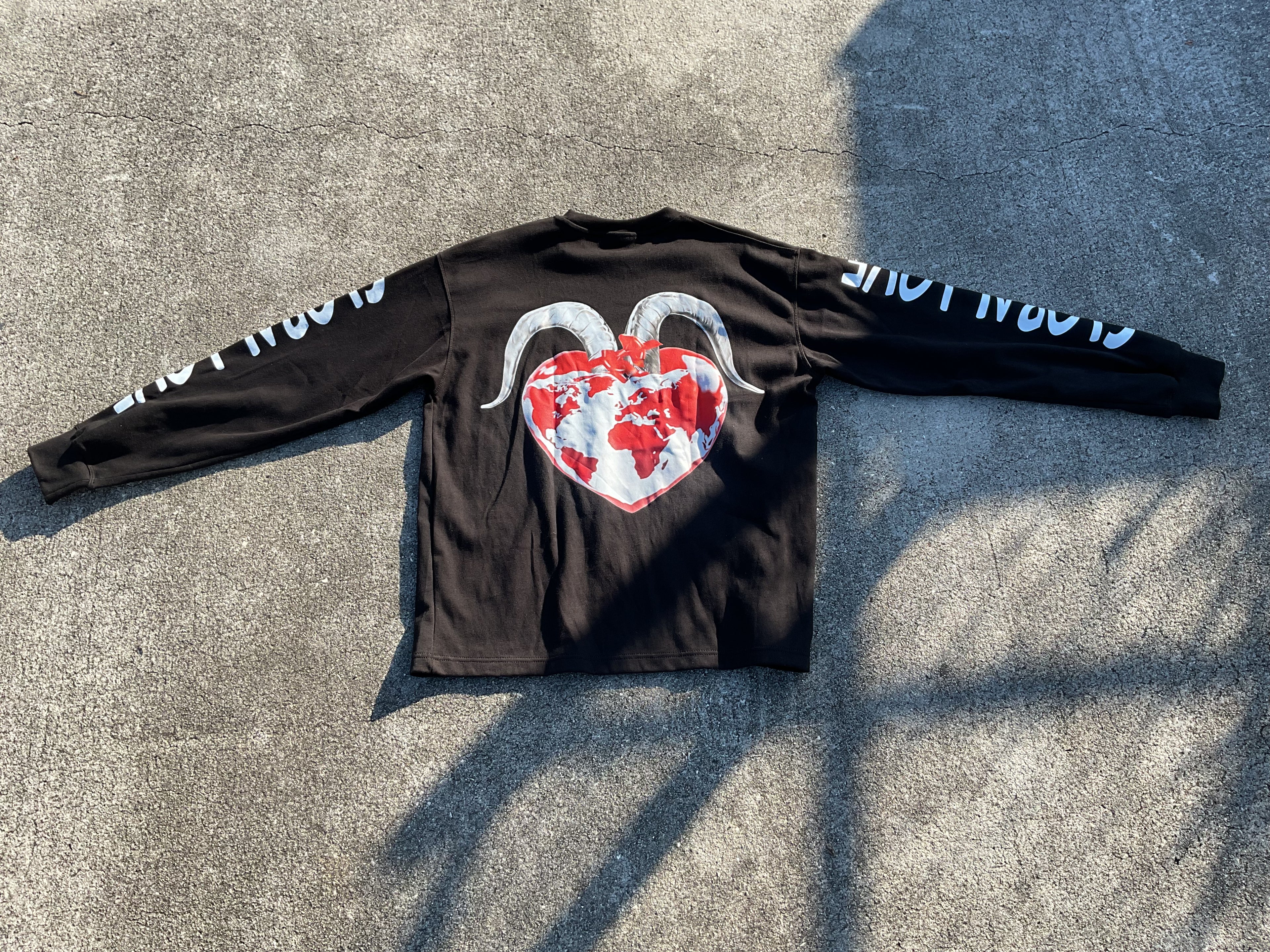 GGC LONG SLEEVE SHIRT “GLOBAL LOVE”